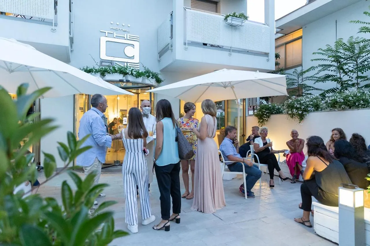 The One Hotel - Designed For Adults - Pet Lovers Riccione Italia