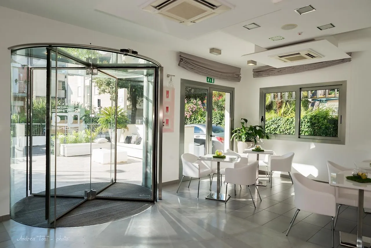 The One Hotel - Designed For Adults - Pet Lovers Riccione
