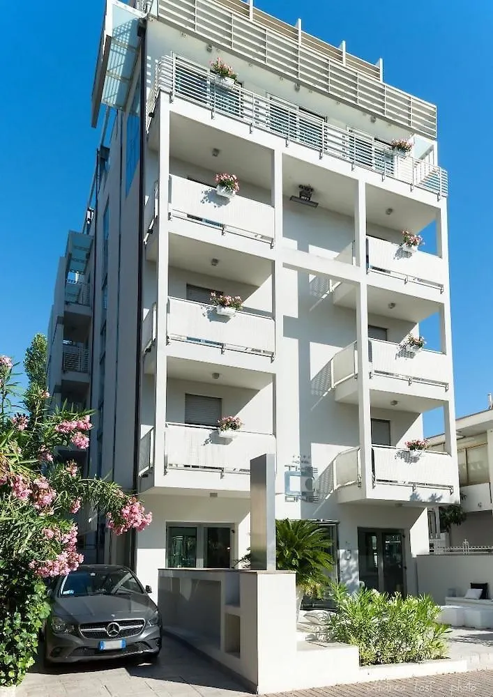 The One Hotel - Designed For Adults - Pet Lovers Riccione