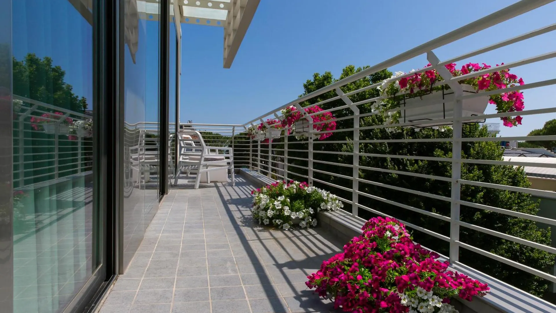The One Hotel - Designed For Adults - Pet Lovers Riccione